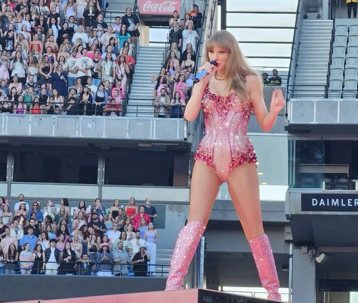 An Australian high school rescheduled exams to let students attend Taylor Swift's The Eras Tour. Discover how Swift's influence reached new heights, prioritizing fans' dreams. #TaylorSwift #ErasTour #SwiftieLove